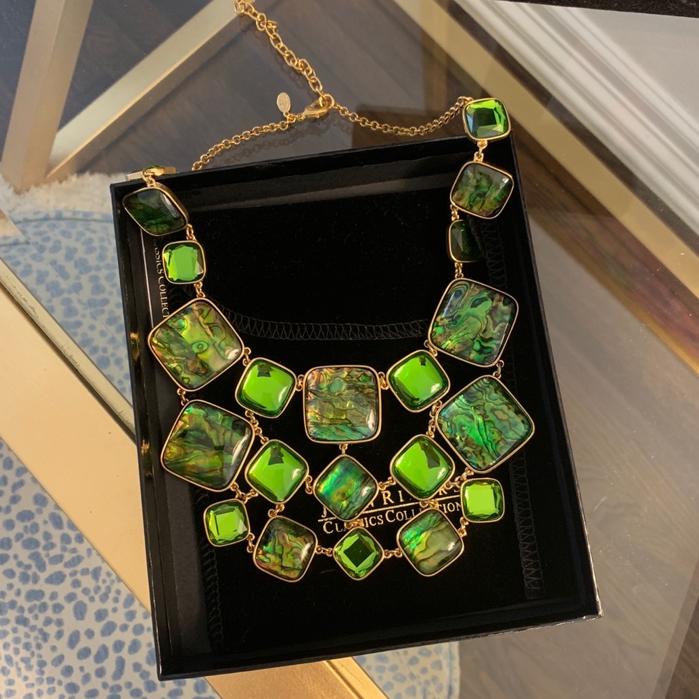 Joan Rivers necklace